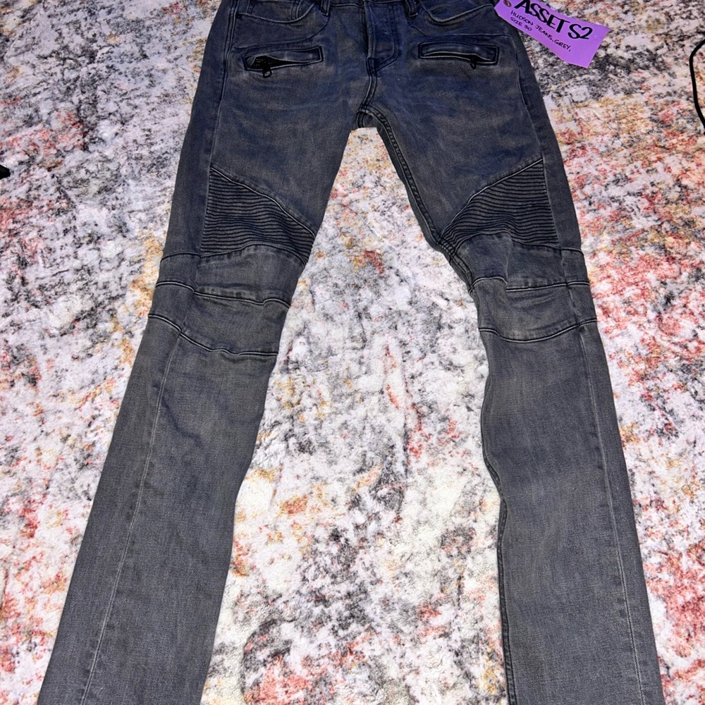 worn by Matt Czuchry on The Resident- Hudson Blinder grey biker jeans